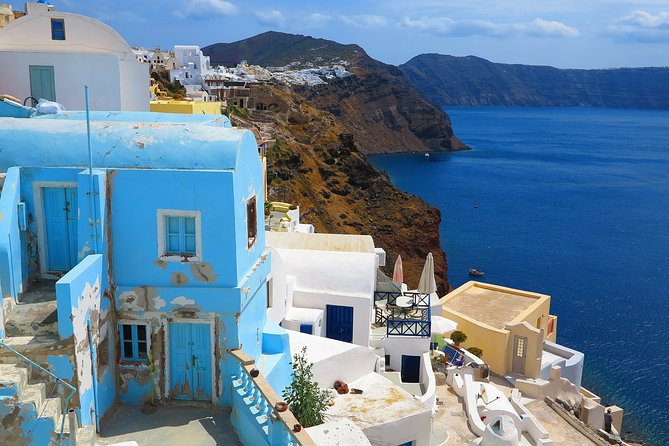 10 Day Best of Greece Tour, Olympia, Meteora, Delphi & Santorini - Corinth Canal, Ancient Corinth, and the Train Through Vouraikos Canyon