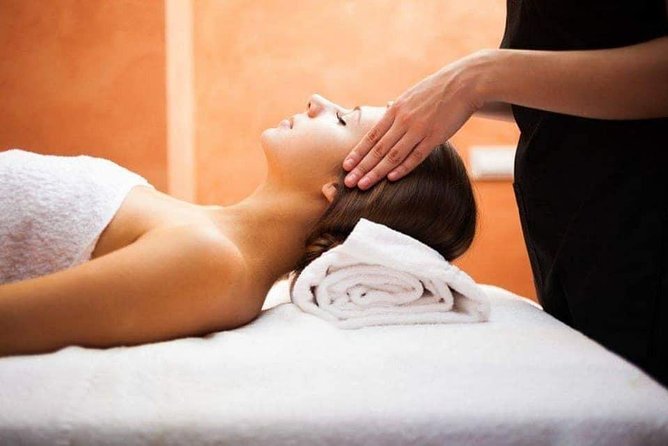 120 minutes Full Body Relaxing Massage + Head Massage + Feet Massage For Couples - A couples massage reset in downtown Athens
