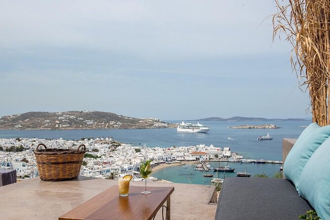 13 Day Private Tour in Ancient Greece with Mykonos & Santorini - Santorini Sunset in Oia and the Volcano-Hot Springs Day (If You Want It)