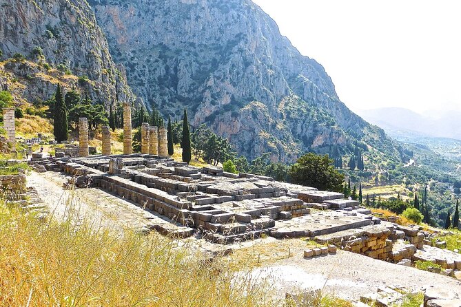 2-Day Delphi & Olympia Tour with Olive Oil & Honey Tasting - Day 2: Ancient Olympia’s stadium, oath house, and Zeus area