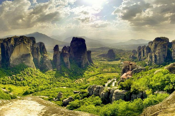 2 Days Private Tour: Delphi & Meteora - Meteora morning: monastery visits with viewpoint time that actually matters