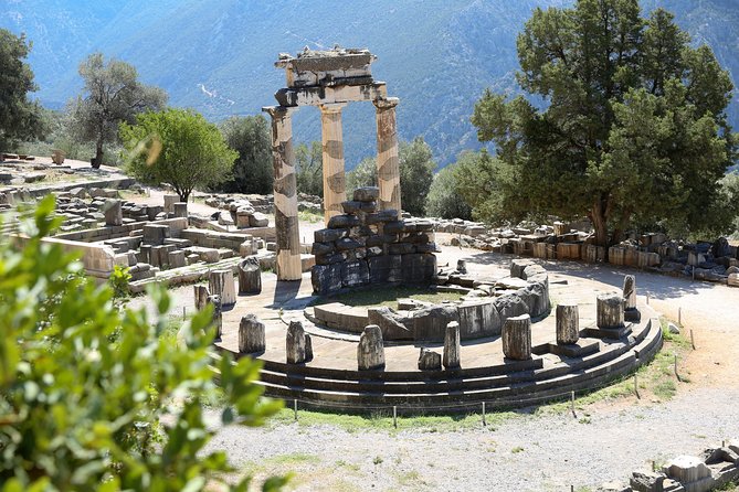 2 Days Private Tour: Delphi & Meteora - Should you book this private Delphi and Meteora tour?