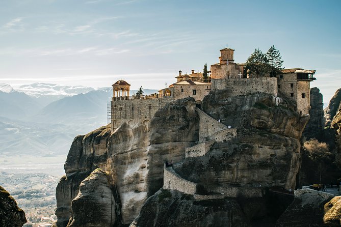 3-Day Trip to Delphi and Meteora from Athens - Group size, guides, and bus comfort: the difference between smooth and annoying