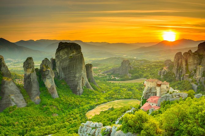 3-Day Trip to Delphi and Meteora from Athens - Tickets, meals, and what costs extra