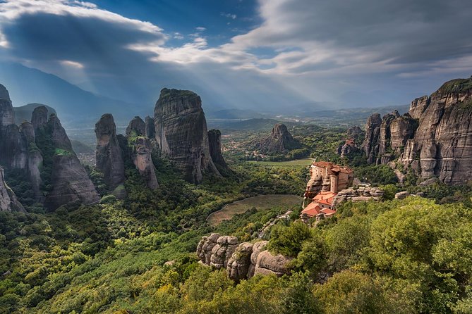 3 Days Private Tour: Delphi & Meteora - Day 1: Hosios Loukas, Arachova, and Delphi without the rush