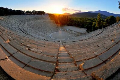 4-Day Classical Tour Greece: Epidaurus, Mycenae, Olympia, Delphi, Meteora - A Fast Route Through Classical Greece (Starting in Athens)
