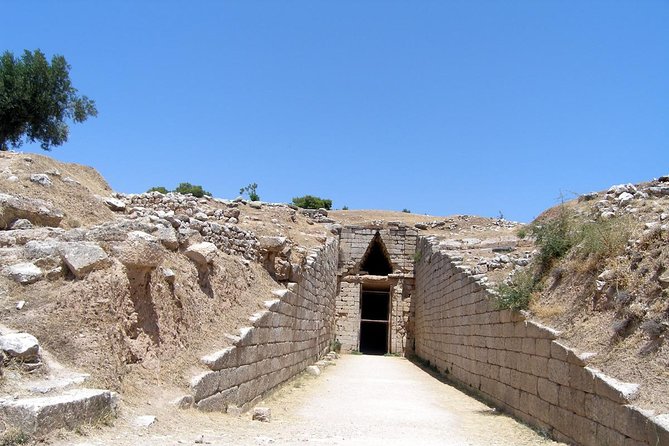 4-Day Most Popular Greek Sites: Nafplio, Olympia, Delphi, Meteora - Meteora’s monasteries (Great Meteoron, Varlaam, Holy Trinity) plus Thermopylae