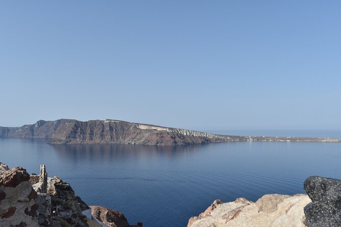 5 Day Tour in Delphi, Meteora, Santorini, Mykonos and Delos - Palea Kameni hot springs cruise and Oia sunset