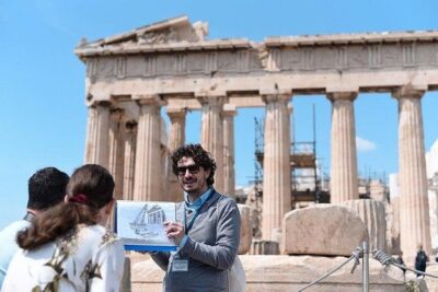 Acropolis Delights: Private Acropolis & Food Tour - Meeting points, start time, and how a 4-hour private route works