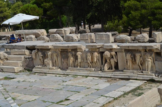 Acropolis of Athens, Parthenon and Acropolis Museum private tour with dinner - Theatre, gateway, and temples: Athena Nike, Propylaea, and Erechtheion details
