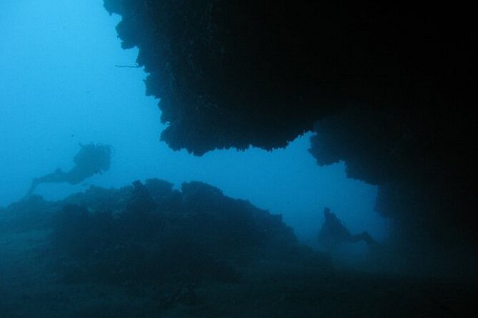 Adventure Dives for Certified Divers in Nea Makri, Athens - Instruction you can lean on: Dimitris’ calm coaching style