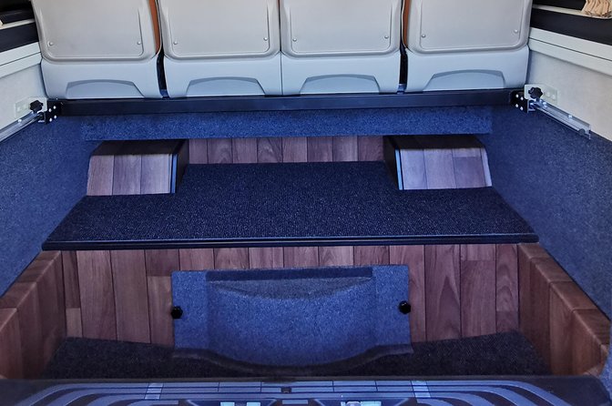 AIRPORT TRANSFER to/from hotel (up 14 in a luxurious Minibus ) - Luggage rules you must understand (especially with 14 people)