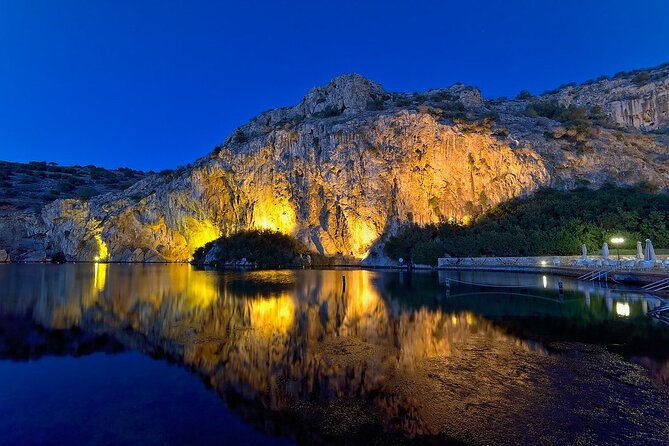 All Day Athens Highlights & Sunset Tour to the Temple of Poseidon - Plaka and Monastiraki time: a real neighborhood break