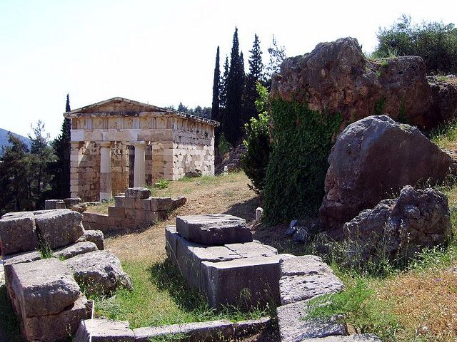 Ancient Delphi Full-Day Tour from Athens - Price and logistics: where the $141 fits in