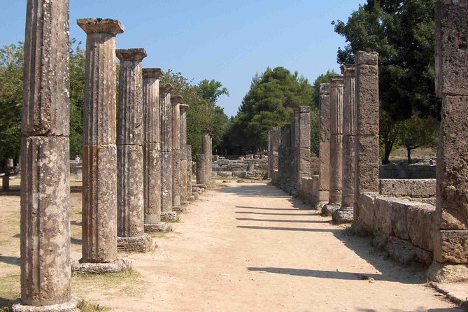 Ancient Olympia & Ancient Corinth Private LuxuryTour from Athens - Temple of Apollo at Corinth: short stop, early Doric vibe