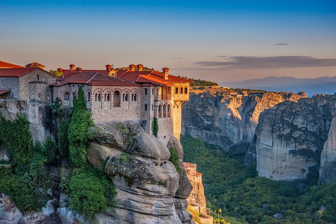 Athens: 2-Day Trip to Meteora with Guided Tours and Hotel - Getting out of Athens: the 07:45 start and the halfway stop
