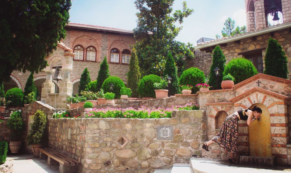Athens: 3-Day Trip to Meteora with Tours, Museum & Hotel - Dress Code and Cash Rules: The Two Things That Can Trip You Up