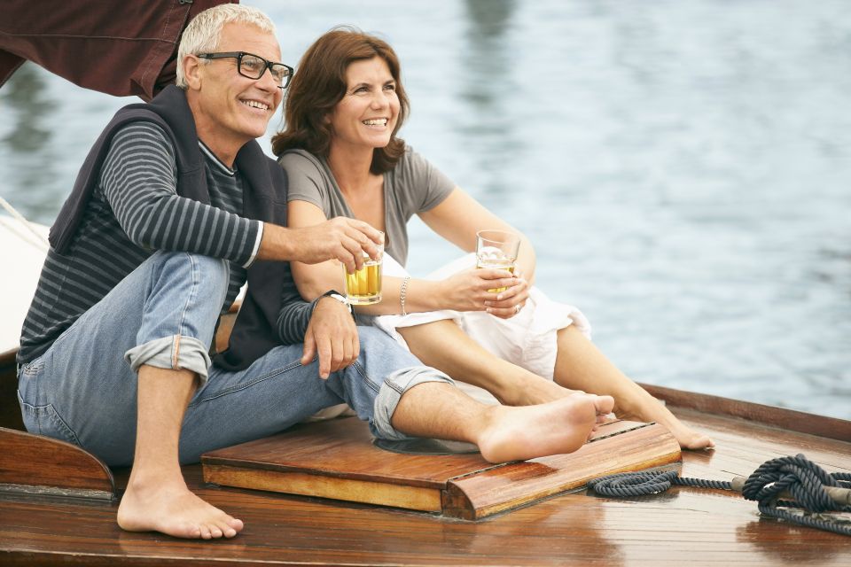 Athens: 3-Hour Sunset Cruise with Swim Stop, Snacks & Drinks - Hotel pickup and drop-offs: convenience across central Athens