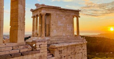 Athens: Acropolis Guided Private Tour without Entry Ticket - Propylaea gateway: walking into the citadel like it matters