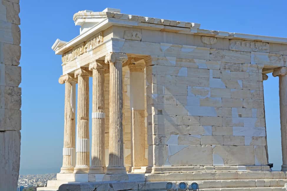 Athens: Acropolis Self-Guided Audiovisual Tour w/ 3D Models - Using the GPS map: staying oriented when the crowds and stairs kick in