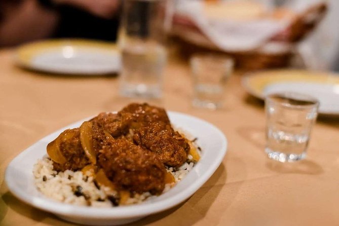 Athens After Dark: Night-Time Food Tour of the Ancient City - How Much Food You’ll Likely Get (And How to Pace It)