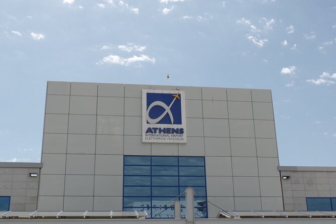 Athens airport to Lavrio port/ hotels private transfer - Flight tracking: the quiet advantage when planes run late