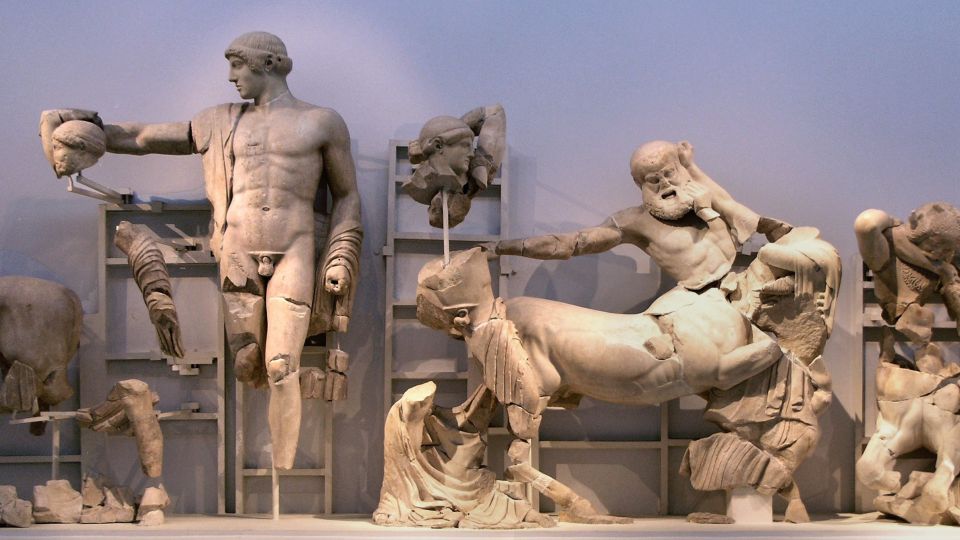 Athens: Ancient Olympia and Corinth Canal Private Tour - Who This Tour Suits Best (and Who Should Think Twice)
