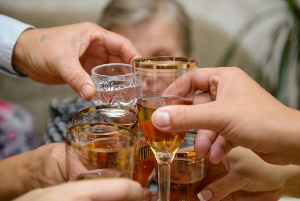 Athens at Twilight Night Tour with Drinks and Meze Dishes - Should You Book This Athens Twilight Night Tour?