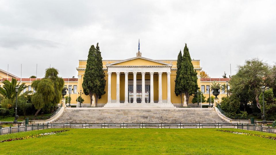 Athens Audioguide - TravelMate app for your smartphone - What’s inside: 43 audio tracks, a quiz, and text you can read