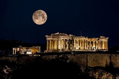 Athens By Night Driving Tour (Highlights) , and Dinner time - Kallimarmaro and Syntagma Square: symbols of Athens in motion