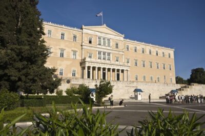 Athens: City & Acropolis Walking Tour without Entry Tickets - Hadrian’s Arch and the Plaka approach: where the city changes texture