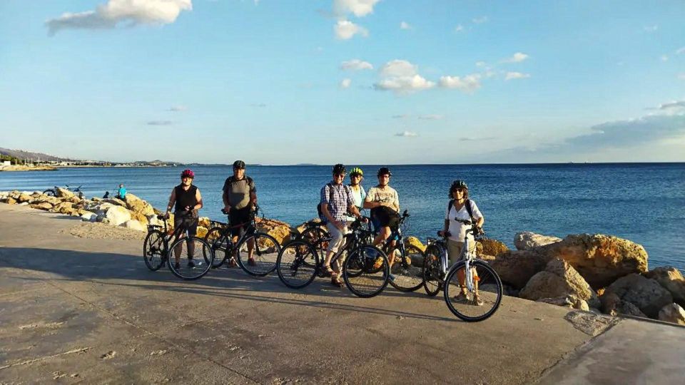 Athens Coastline: Explore by Bike - Athens’ Modern Landmark Stop: Stavros Niarchos Foundation Cultural Center