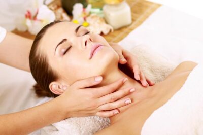 Athens Couples Escape Spa Treatment with Fish Pedicure - Finding Athens Fish Spa Massage and Hammam (Karori 23)