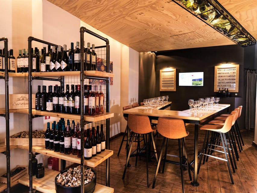 Athens: Create Your Own Wine-Workshop under the Acropolis - The step-by-step flow: from tasting to your own finished bottle