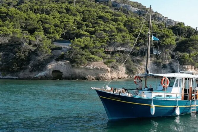 Athens Cruise Tour with Mediterranean BBQ - From Porto Rafti to Open Water: What the Morning Feels Like