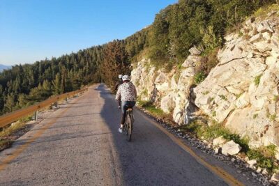Athens E-Bike Guided Tour on Hymettus Mountain - Meeting in Downtown and Getting Ready to Ride