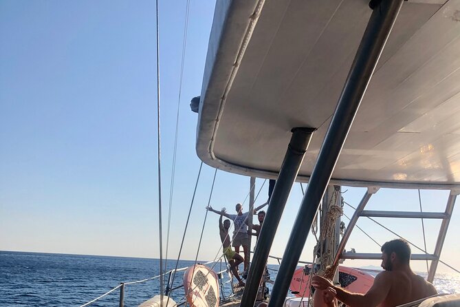 Athens full day sailing cruise and food experience - Traditional Greek Meal On Board: More Than a Quick Lunch