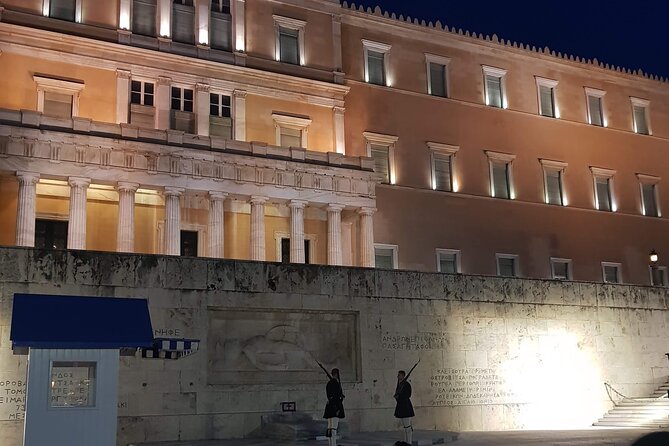 Athens Highlights Evening Tour with Dinner - Small Group Tour - Temple of Olympian Zeus: A Night Photo Stop in the Middle of Modern Athens