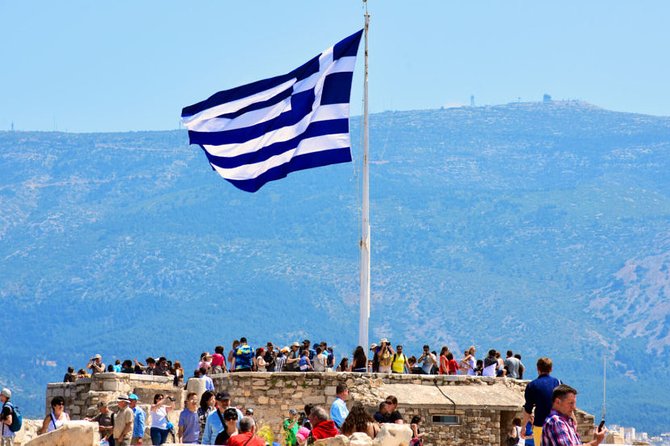 Athens Highlights & Temple of Poseidon -Cape Sounio Full Day Private Tour - The Cape Sounion Finale: Temple of Poseidon Views Over Two Seas