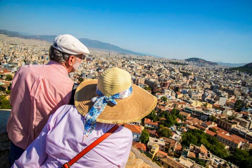 Athens: Hop-On-Hop-Off & Acropolis & Acropolis Mus.& 3 audio - Plaka and Athens Old Town: stories you hear while you wander