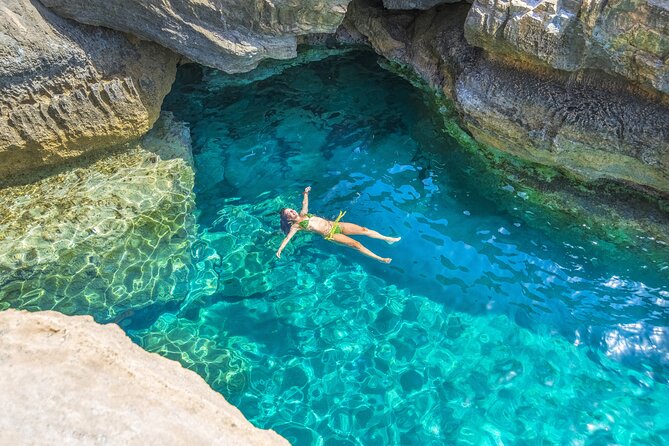 Athens: Island Swimming Day Cruise—DJ, Lunch & Drinks incl. - Aegina town time: the part you’ll remember for food and walking