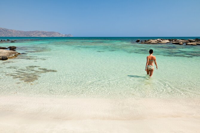 Athens: Island Swimming Day Cruise—DJ, Lunch & Drinks incl. - Lunch and drinks onboard: what’s actually included