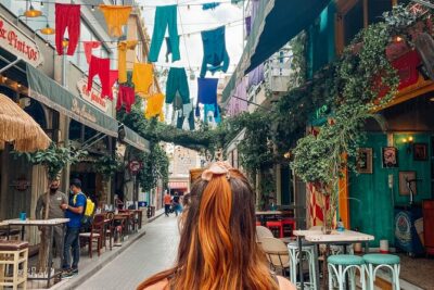 Athens Night Walk and Drinks - Meeting at Makrigianni 9 and what the start time really means