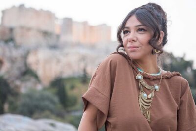 Athens Old City Private Photoshoot Tour / 2 hrs - Where you meet and how the session starts
