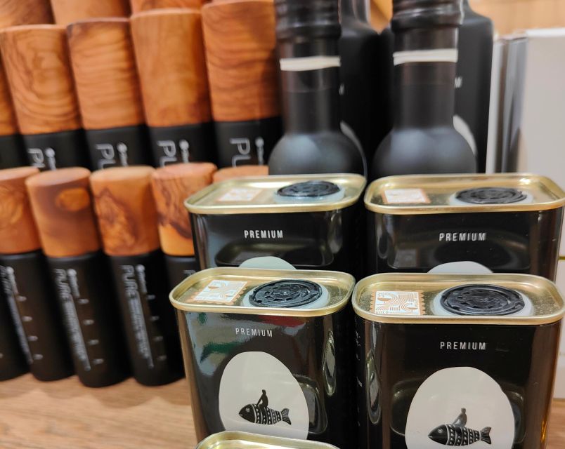 Athens Old Town: Greek Olive Oil & Herbs Tasting - Key things to know before you go