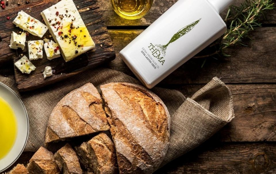 Athens Old Town: Greek Olive Oil & Herbs Tasting - Sampling four extra virgin olive oils: the comparison trick