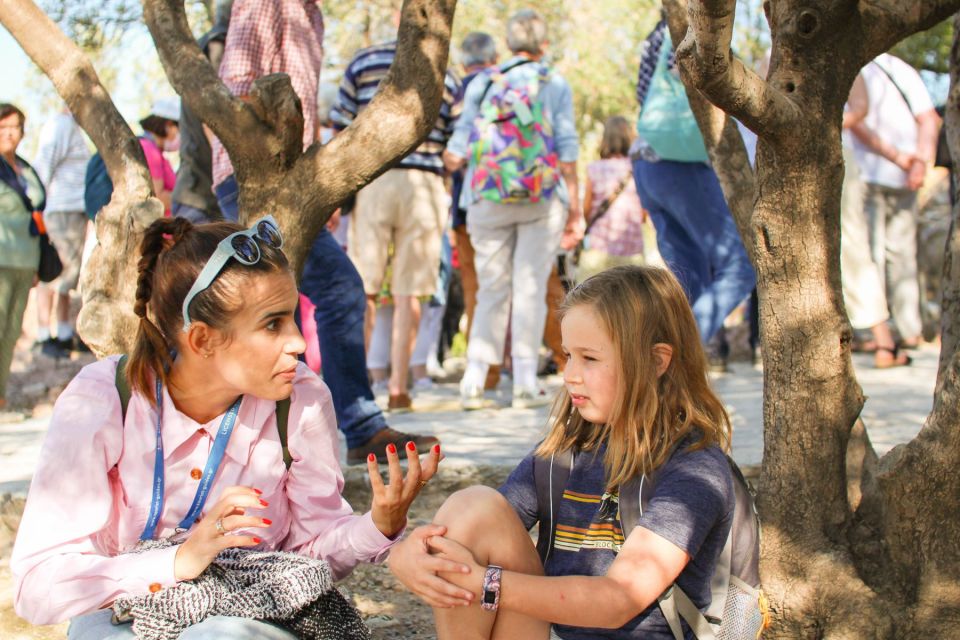 Athens: Private Acropolis Tour with focus on Kids & Families - Time and temperature: when to visit for comfort