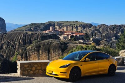 Athens Private Airport Transfers: Arrivals and Departures - How the Driver Finds You: Calls, WhatsApp, and Real-World Timing
