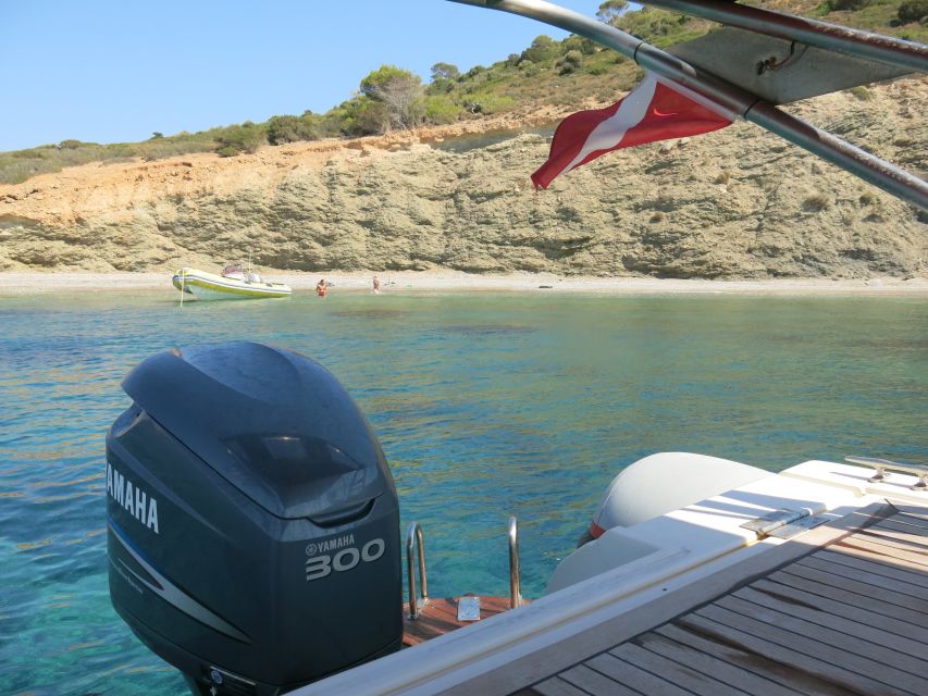 Athens: Private Cruise with Snorkeling and Swimming - Caves, Reefs, Wrecks, and Caverns: The Underwater Stuff That’s the Point