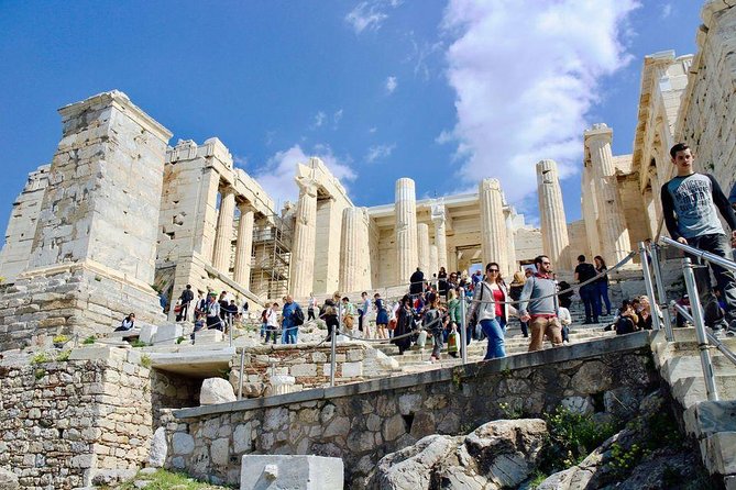 Athens Private Guided Tour: Acropolis, Parthenon and Museum - Athens Acropolis tour logistics: where you meet and how not to lose time